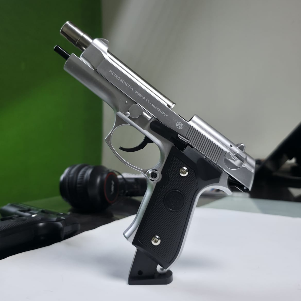 The M92 Beretta Airsoft Replica