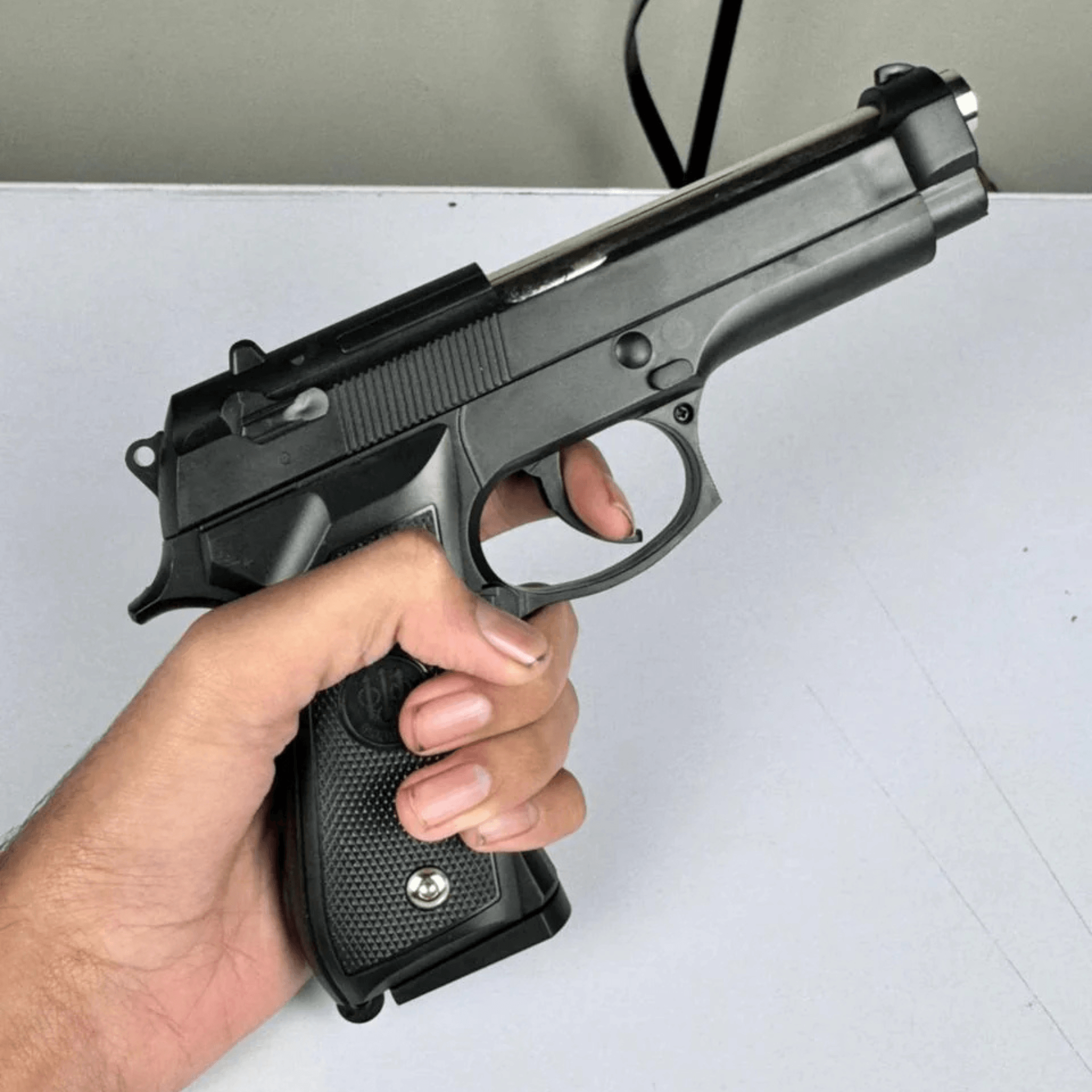 Silver M92 Beretta Airsoft Toy Gun