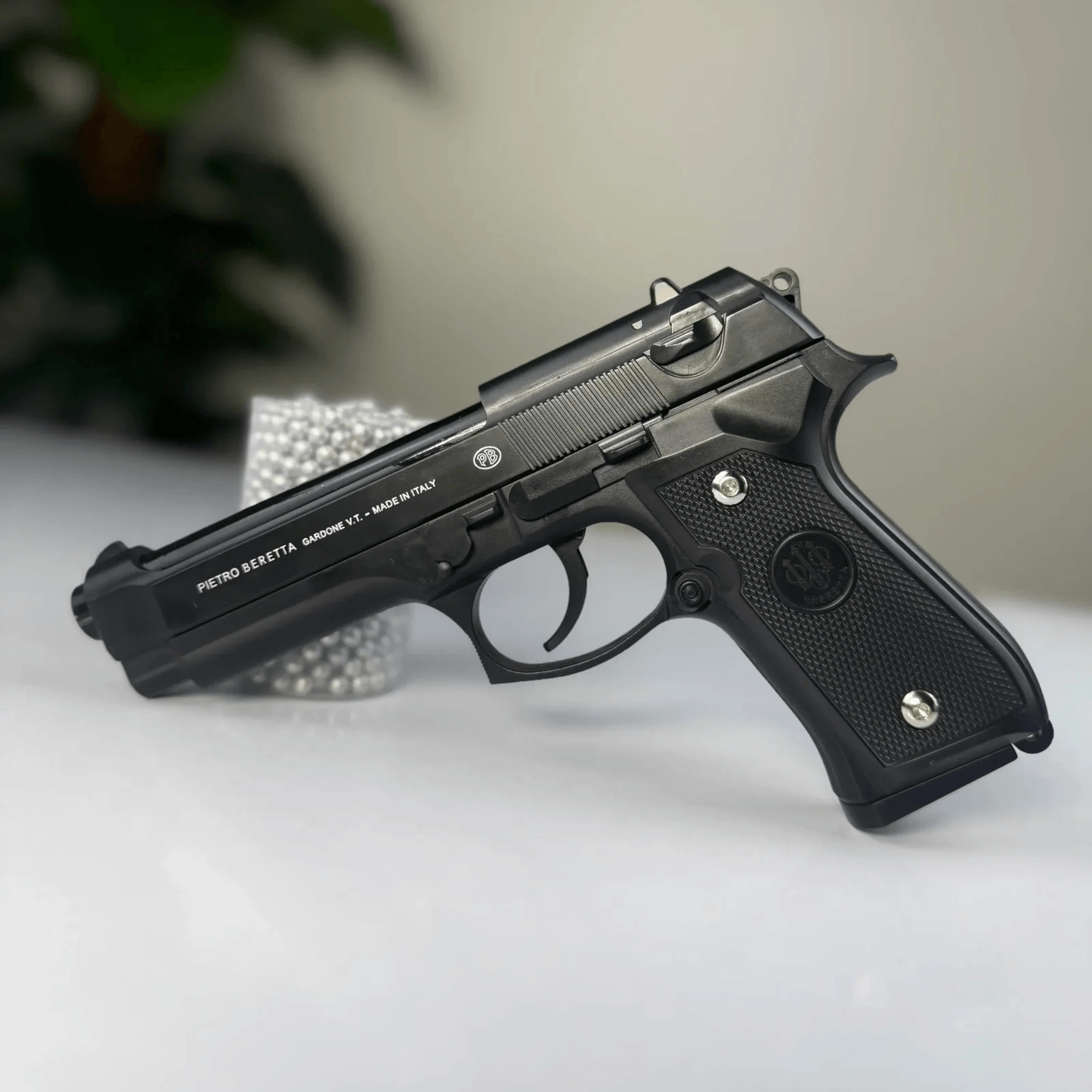 Silver M92 Beretta Airsoft Toy Gun
